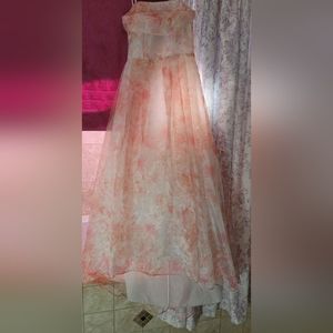 Junior womens 3/4 B. Darlin floral hi-low floor length dress